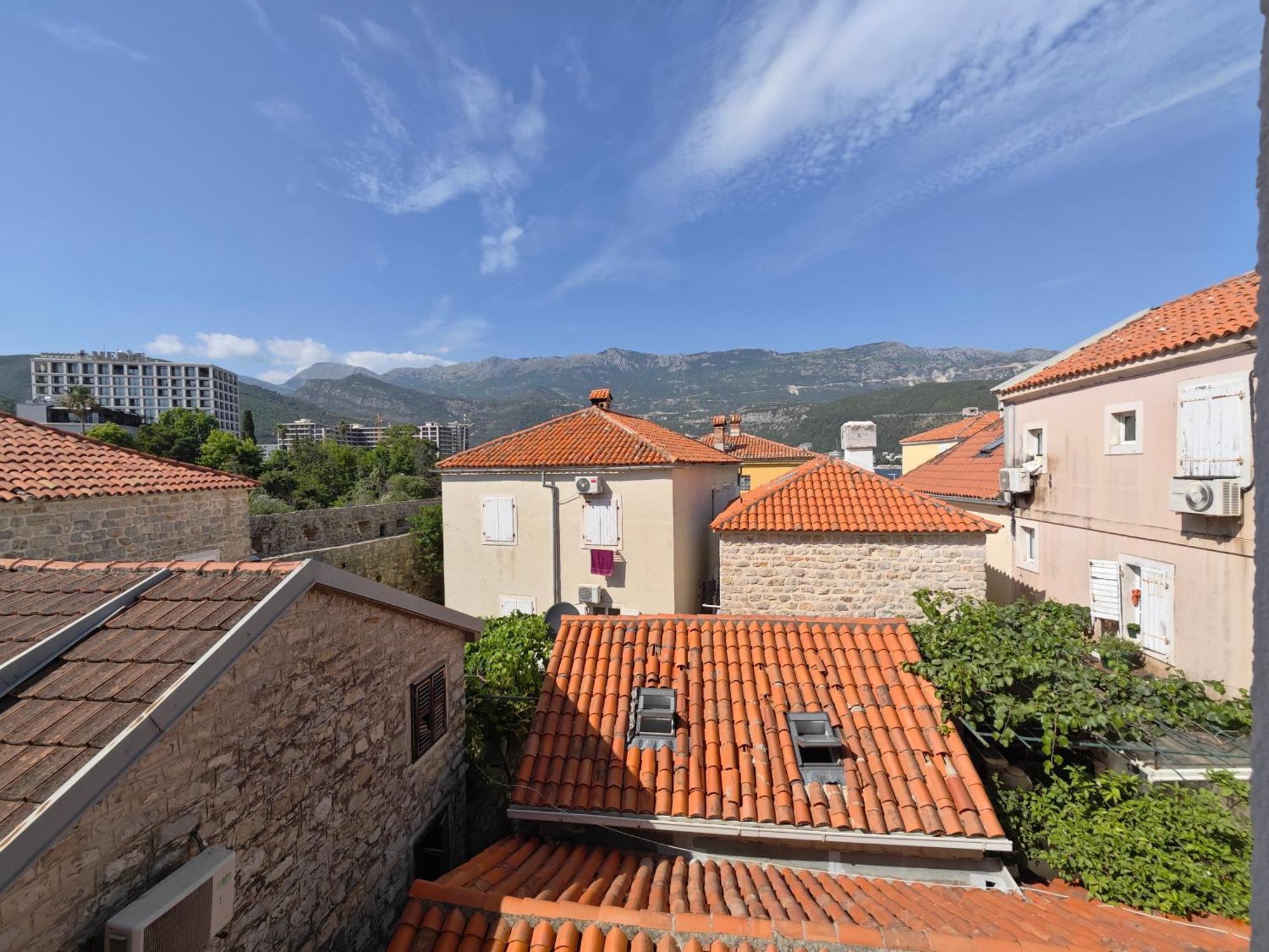 Beatrix Suites Budva Eksteriør billede