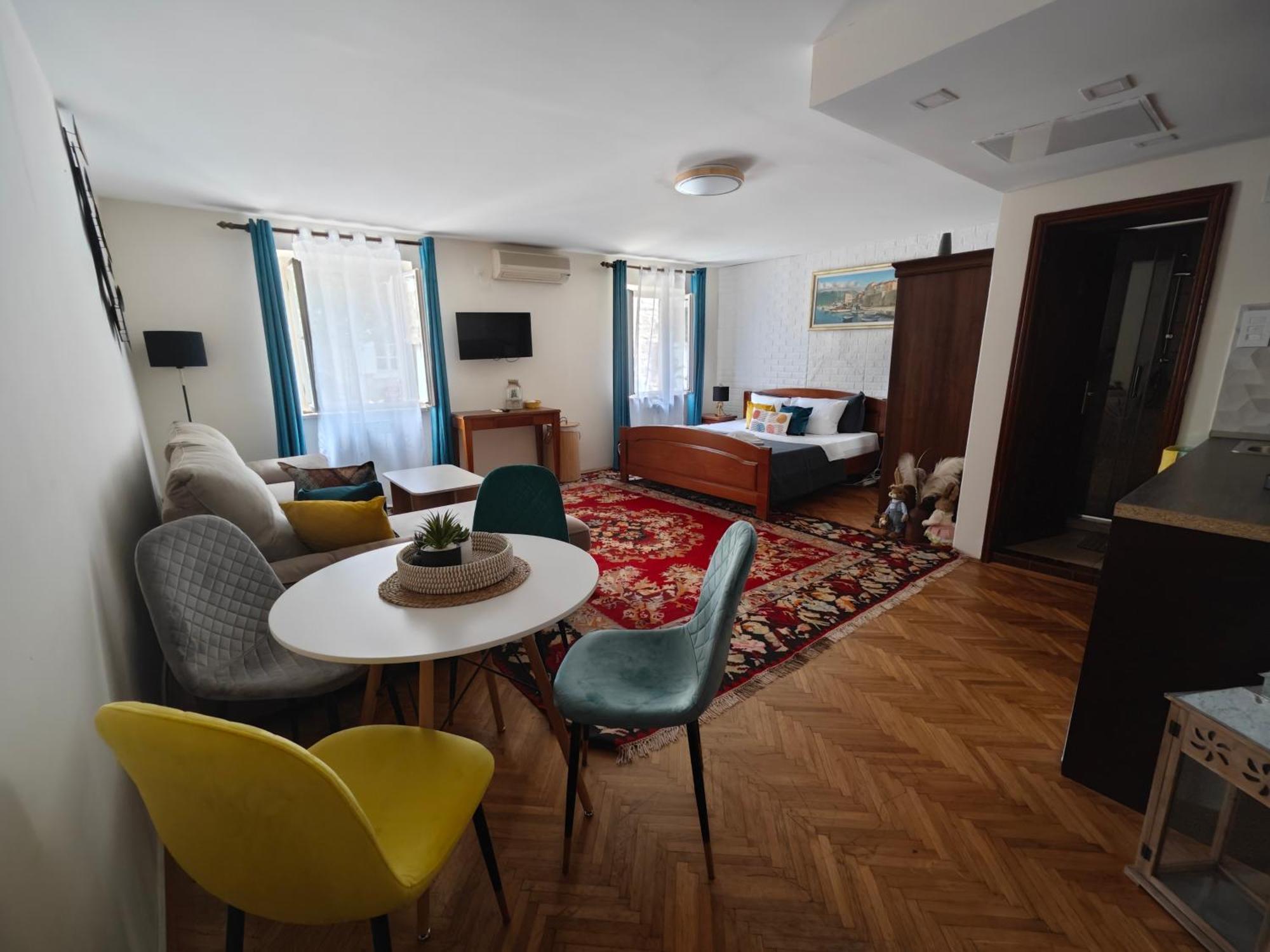 Beatrix Suites Budva Eksteriør billede