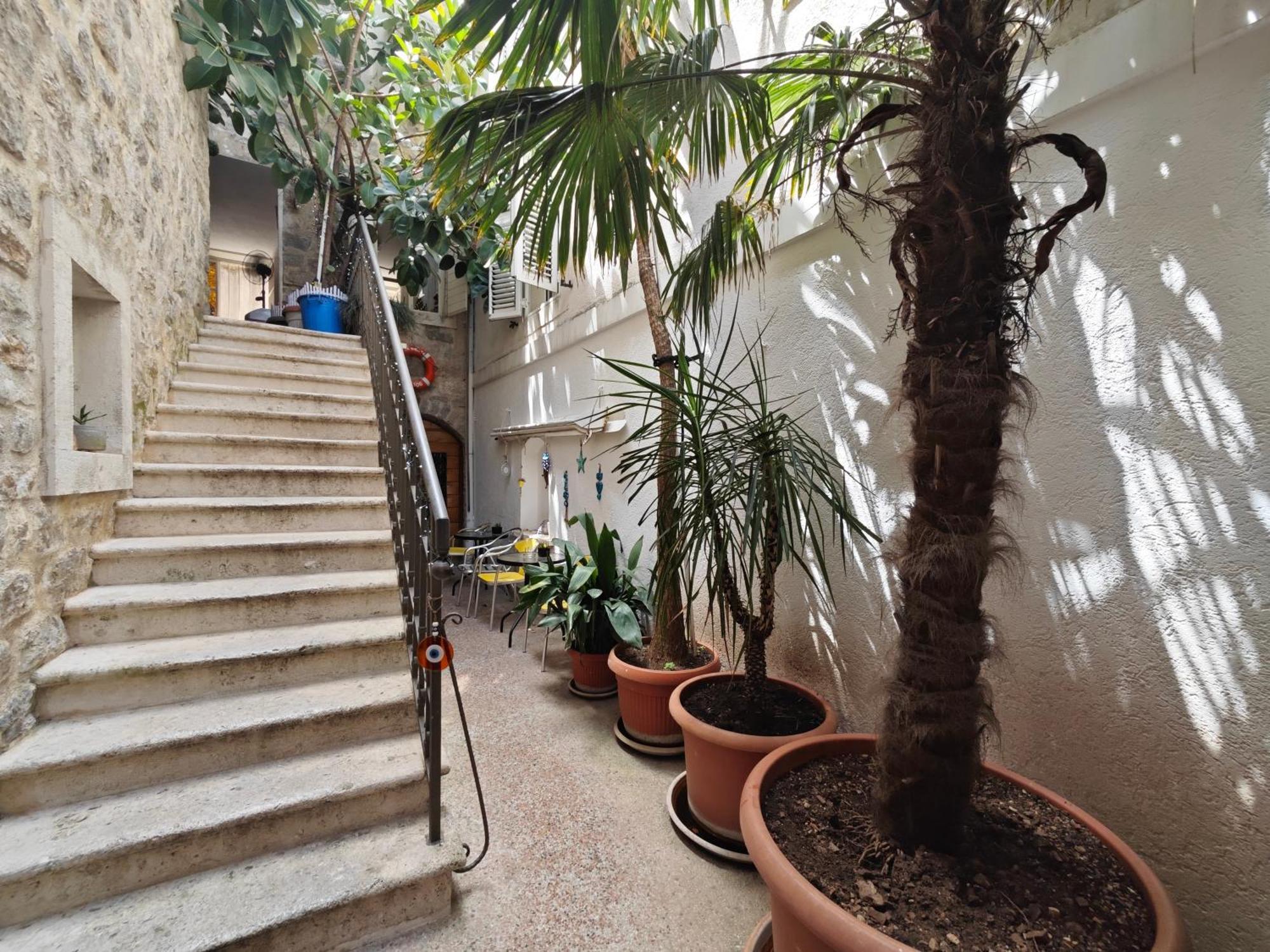 Beatrix Suites Budva Eksteriør billede